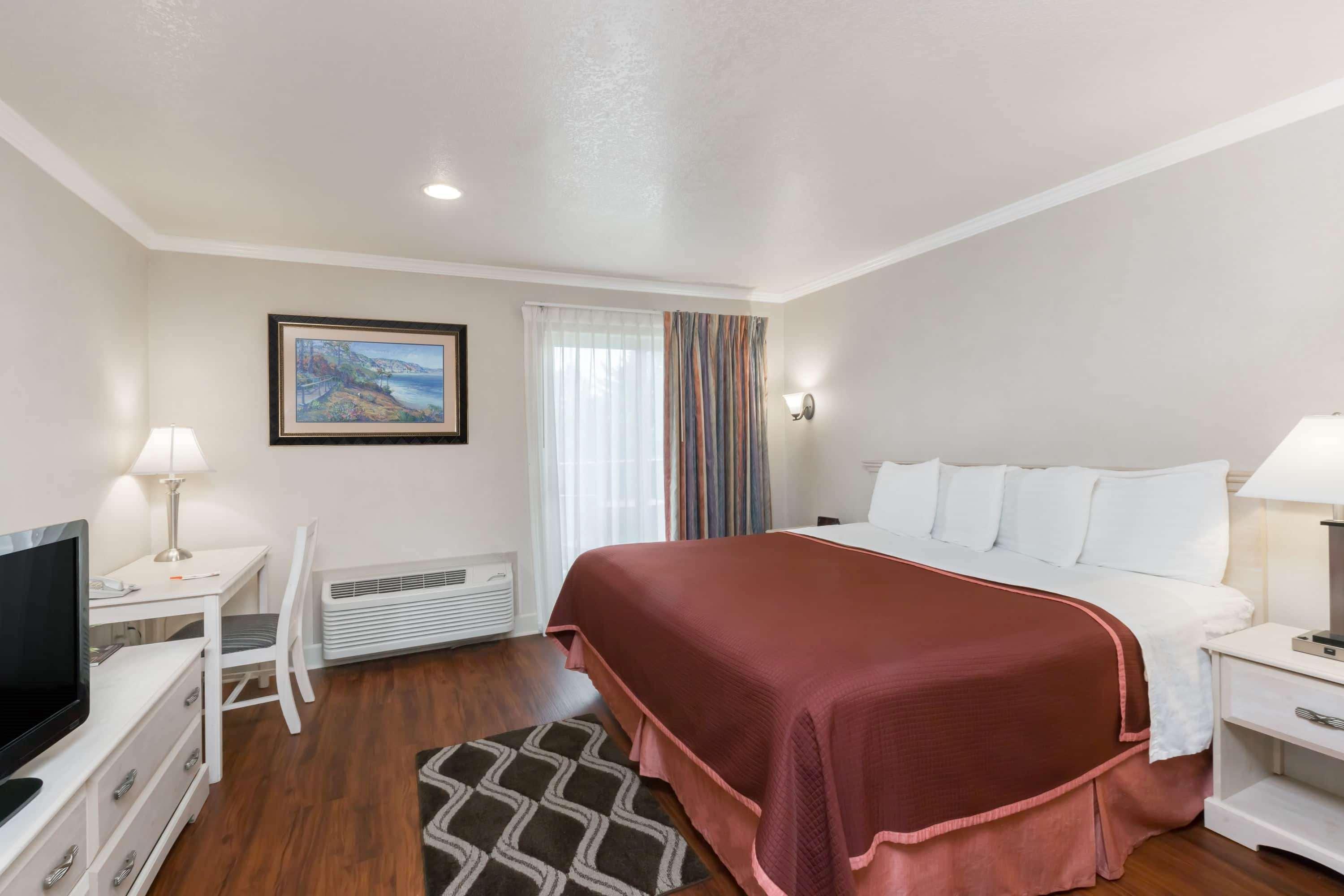 Monarch Valley Inn Marina At Monterey Bay 외부 사진
