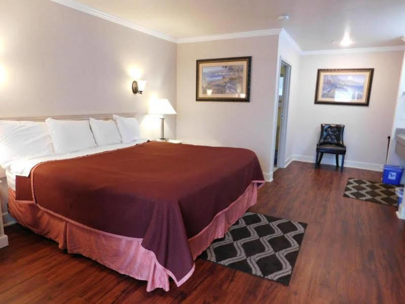 Monarch Valley Inn Marina At Monterey Bay 외부 사진
